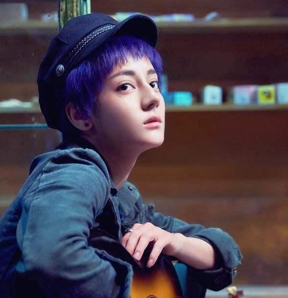 娱乐吃瓜君吴磊热巴