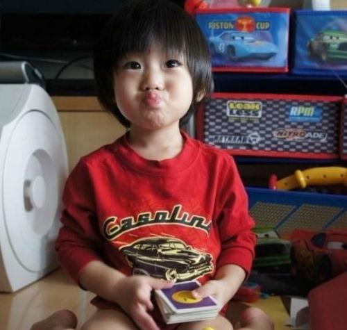 娱乐吃瓜酱父子,揭秘娱乐圈背后的温馨故事